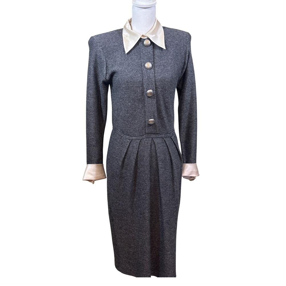 St John Knits Grey Knit Dress, 8, power dressing, vintage couture, old money